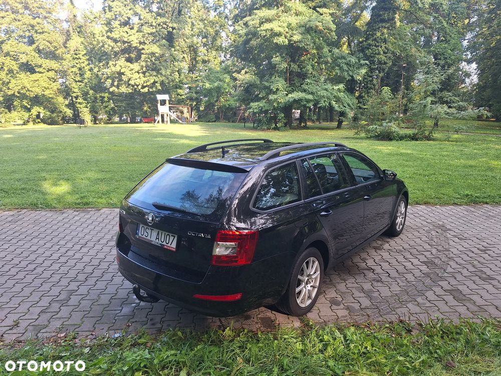Skoda Octavia 1.6 TDI Ambition - 4
