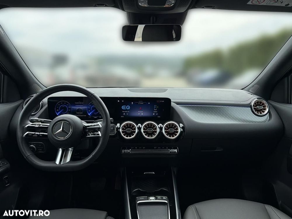 Mercedes-Benz EQA 250+ - 11