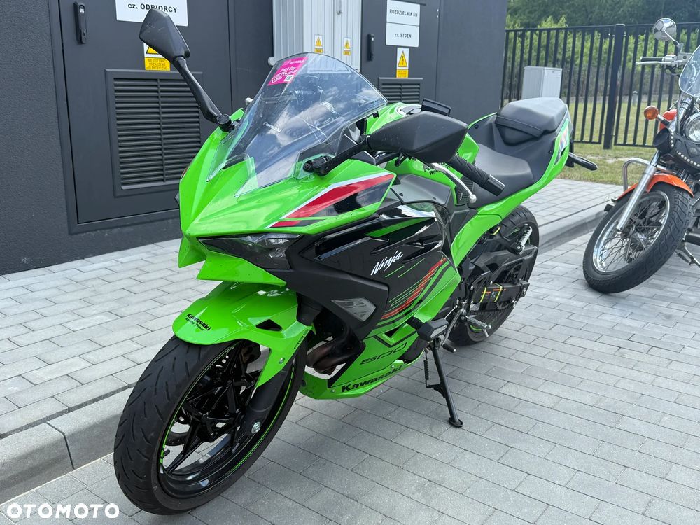 Kawasaki Ninja 500 - 1