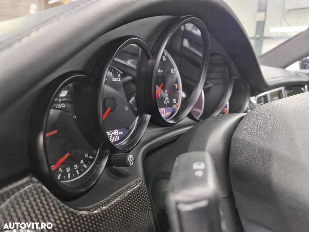 Porsche Panamera 4.8 PDK Turbo - 9