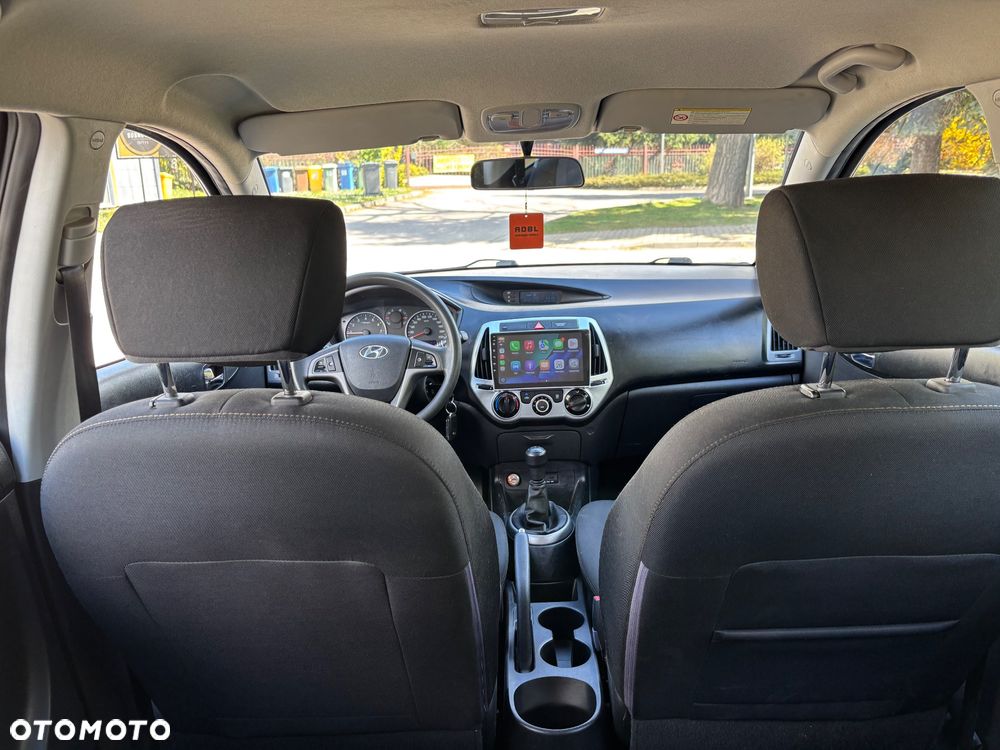 Hyundai i20 1.2 Trend - 21