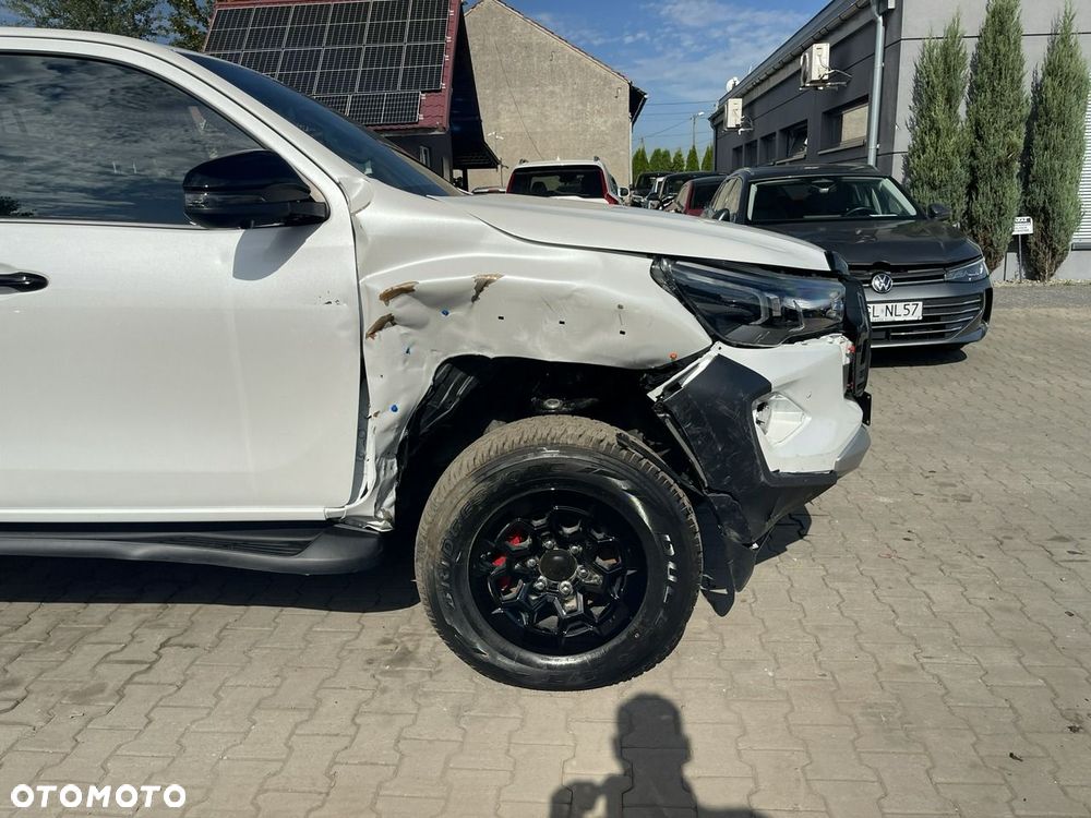 Toyota Hilux 4x4 Double Cab Autm GR Sport - 19