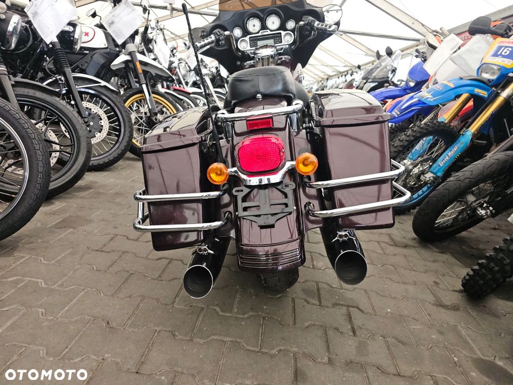 Harley-Davidson Touring Street Glide - 28