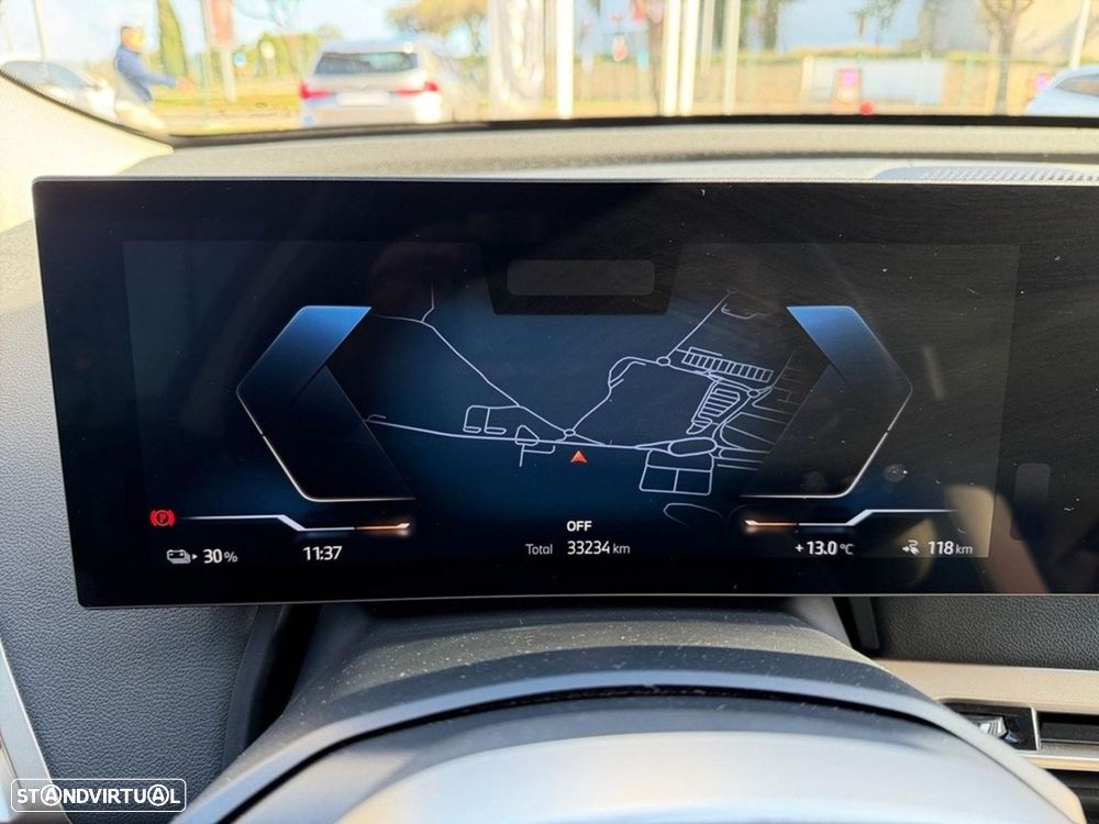 BMW iX xDrive 40 - 14