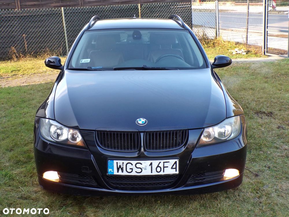 BMW Seria 3 320d DPF Efficient Dynamics Edition - 5