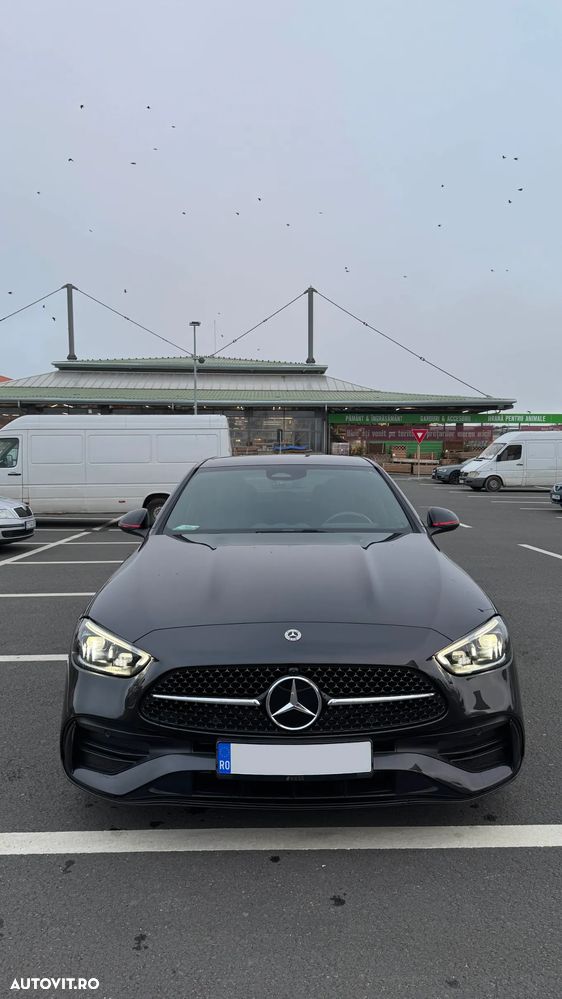 Mercedes-Benz C 400 e 4Matic 9G-TRONIC AMG Line - 2