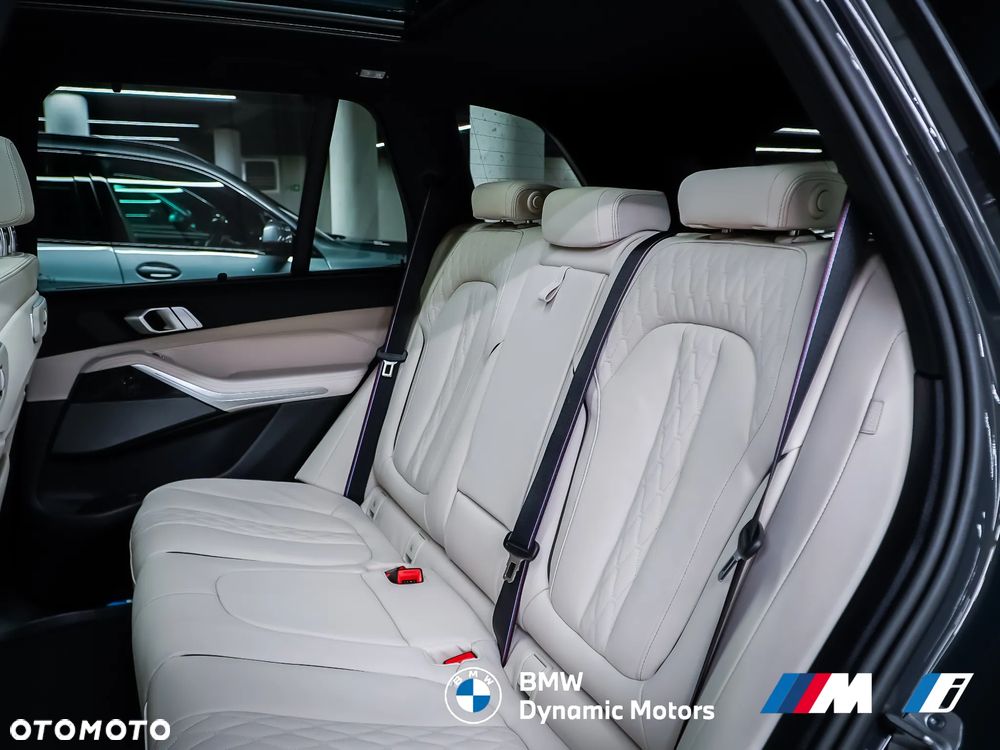 BMW X5 xDrive30d - 26