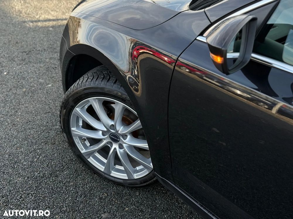 Skoda Octavia Combi 2.0 TDI DSG Premium Edition - 22