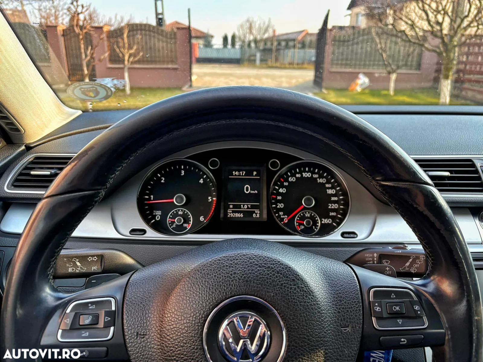Volkswagen Passat - 7