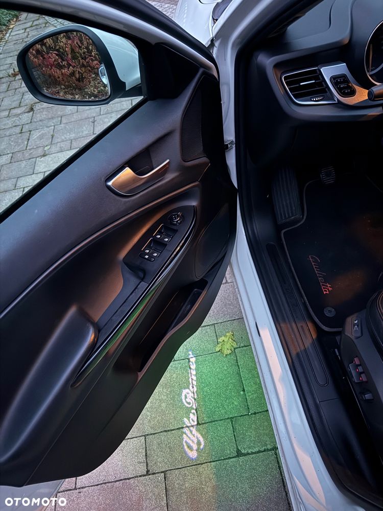 Alfa Romeo Giulietta 10-14 - 40