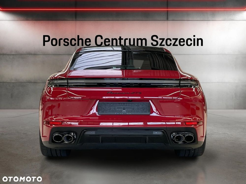 Porsche Panamera GTS - 4