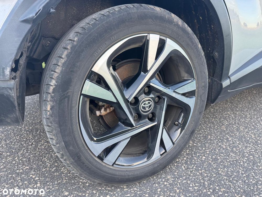 Toyota C-HR Style Selection - 13
