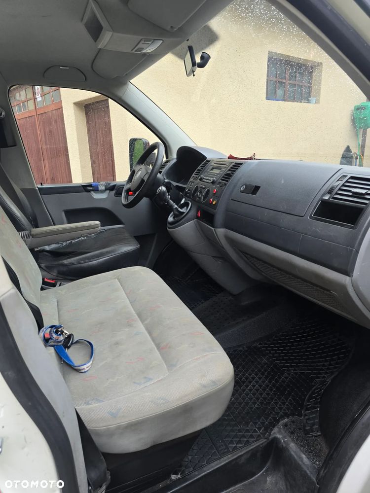 Volkswagen T5 - 29