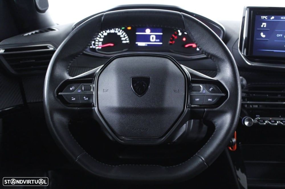 Peugeot 2008 1.2 PureTech Active - 19