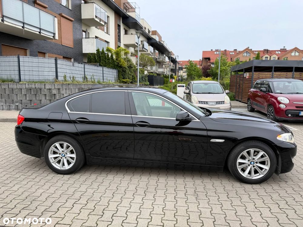BMW Seria 5 520d - 8