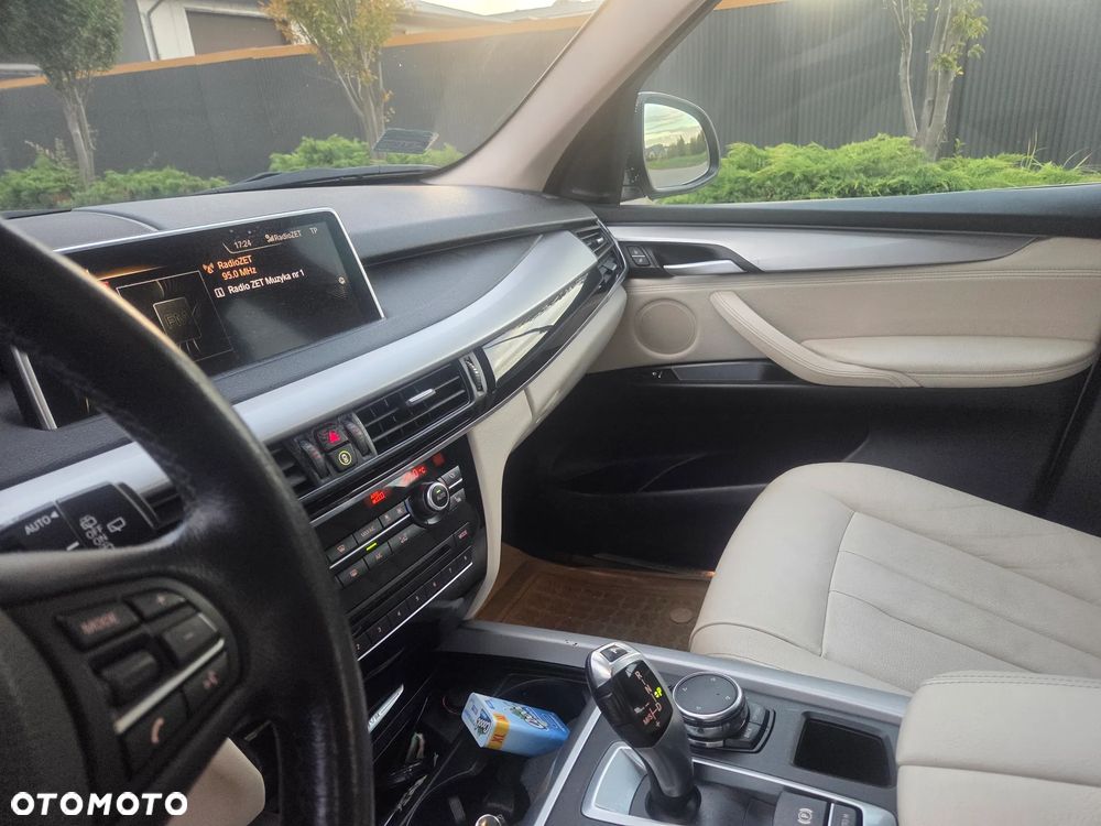 BMW X5 xDrive40e - 8