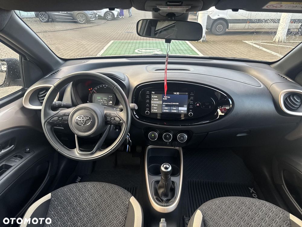 Toyota Aygo X - 10