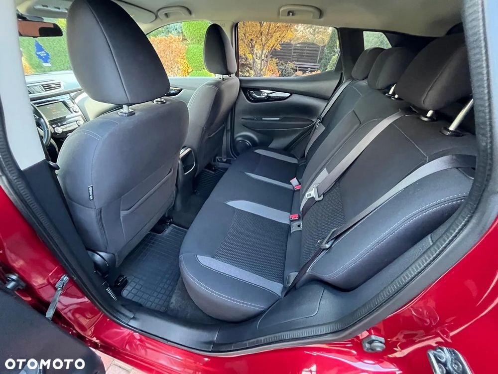 Nissan Qashqai 1.3 DIG-T Acenta EU6d - 22