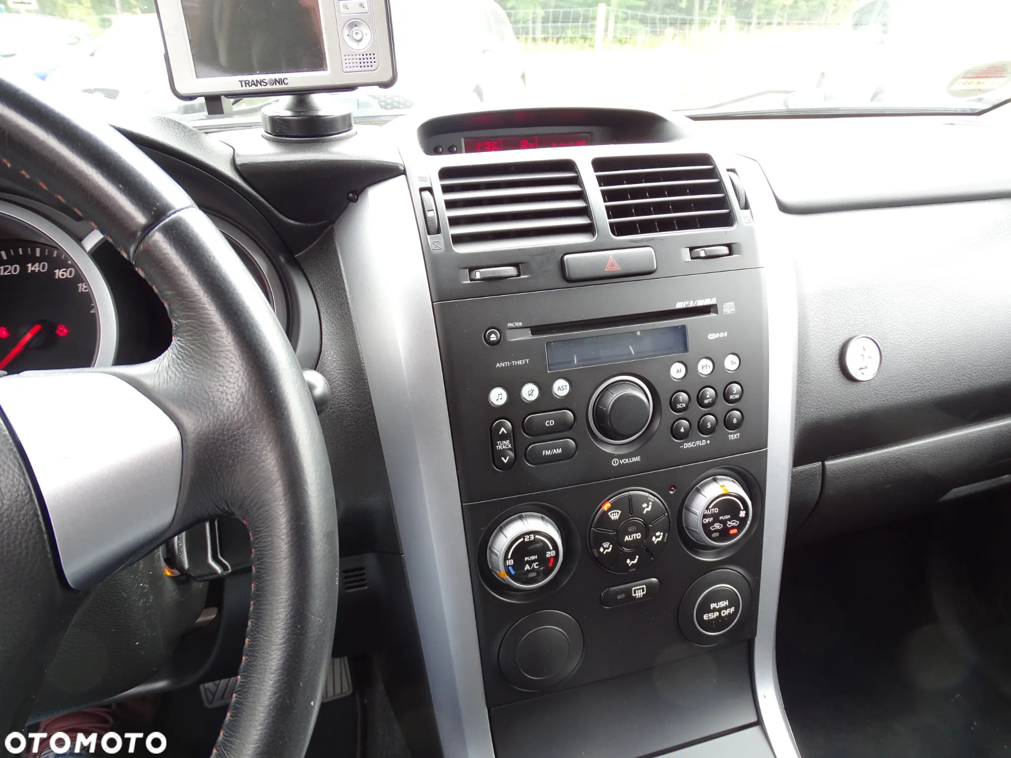 Suzuki Grand Vitara 1.6 Black&White - 26