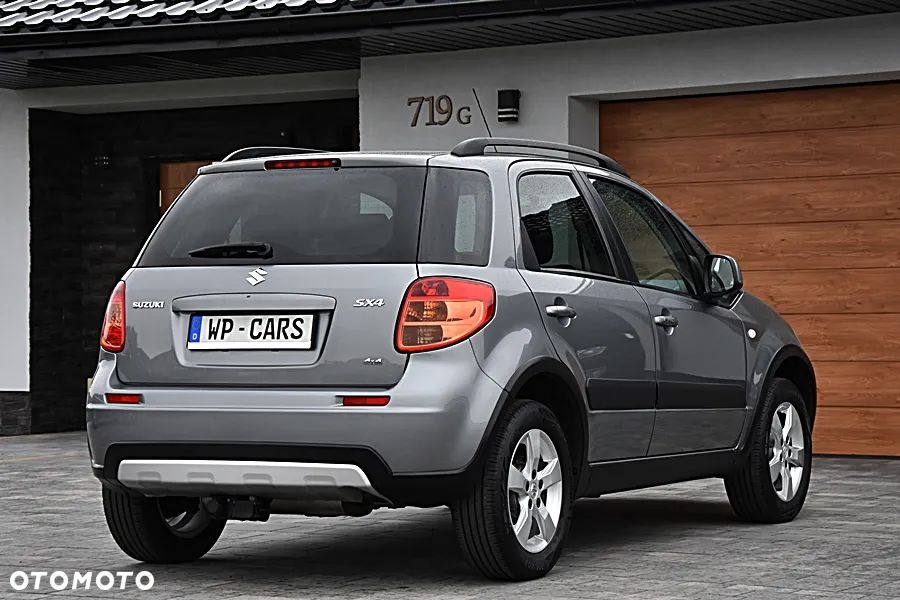 Suzuki SX4 1.6 VVT 4x4 Style - 8