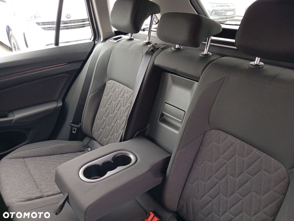 Volkswagen Golf - 23