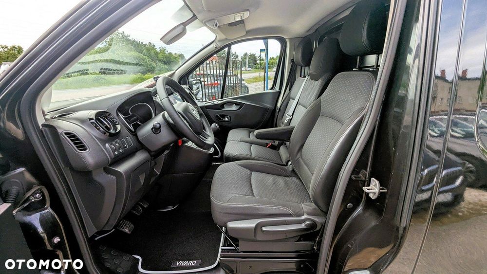 Opel Vivaro - 14