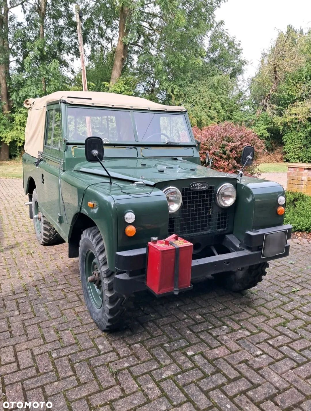 Land Rover Inny - 1