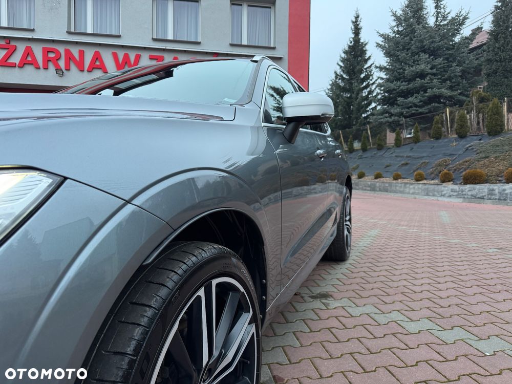 Volvo XC 60 D4 AWD Geartronic RDesign - 4