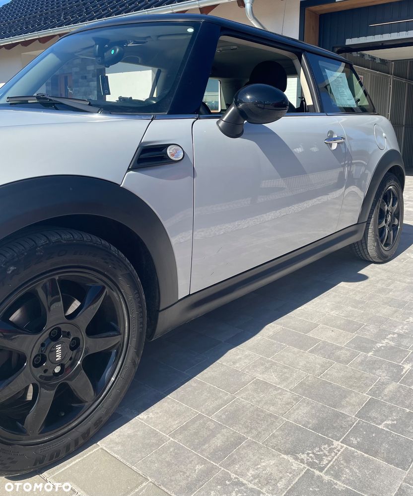 MINI Cooper Baker Street - 33