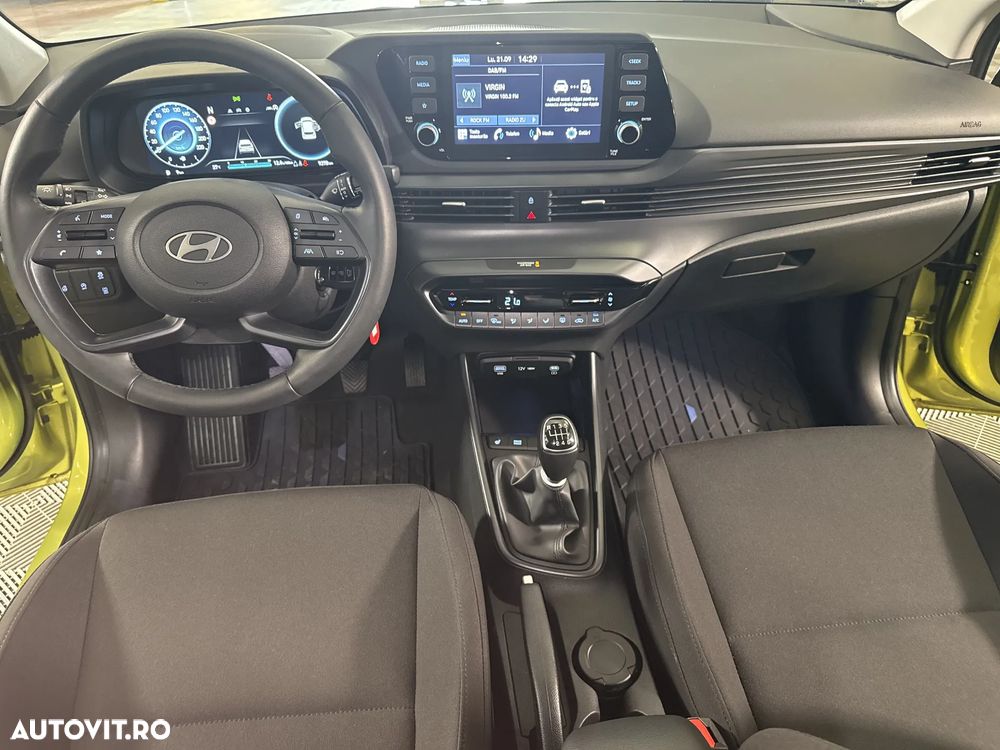 HYUNDAI i20 2023 — imagine 9