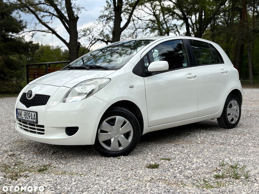 Toyota Yaris 1.0 Luna A/C - 4