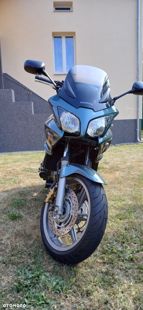 Honda CBF - 5