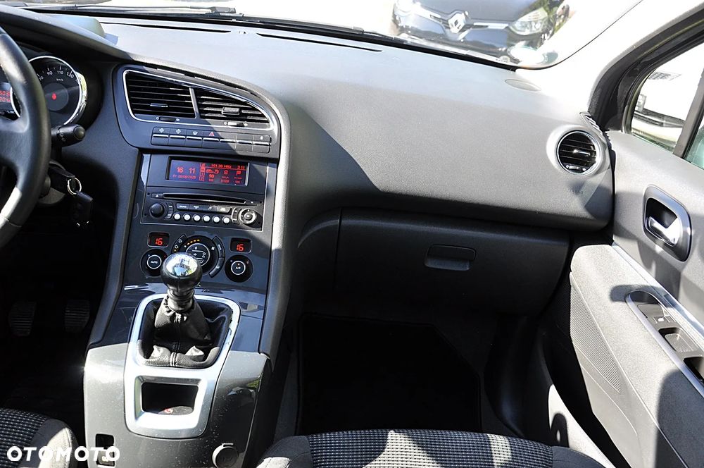 Peugeot 5008 2.0 HDi Family - 22