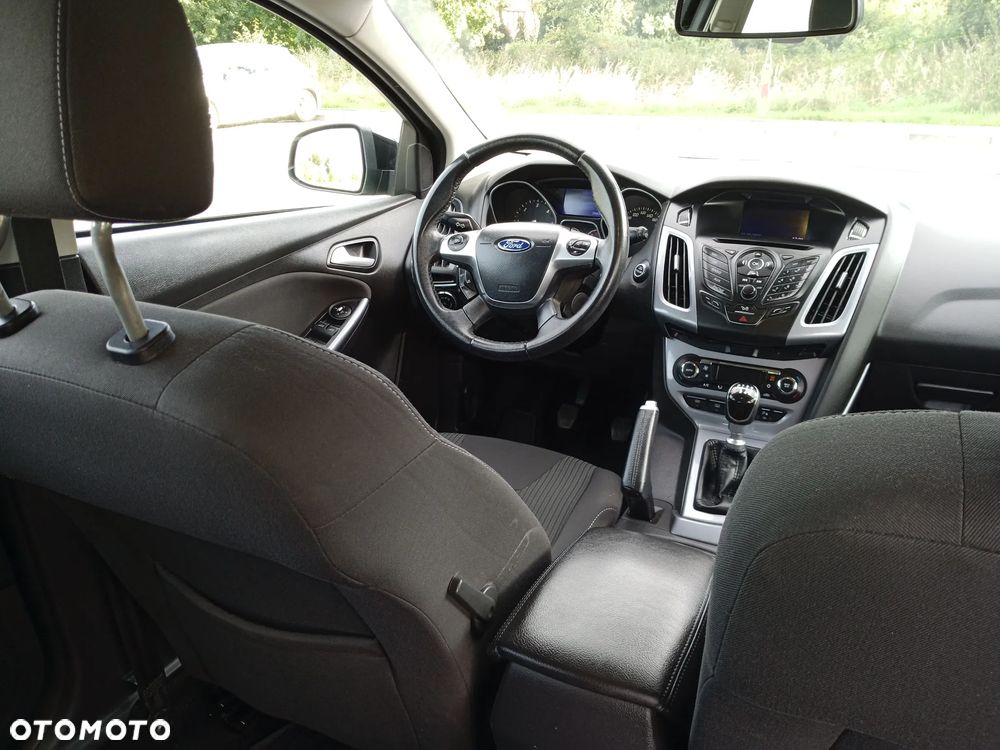 Ford Focus 1.6 TDCi Titanium ECOnetic - 14