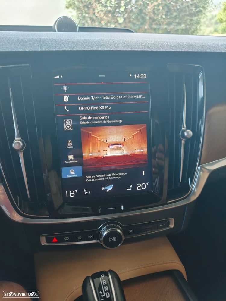 Volvo V90 2.0 D5 Inscription AWD Geartronic - 12