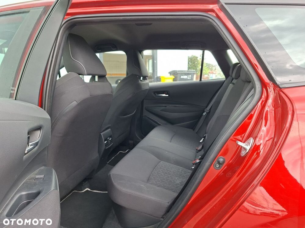 Toyota Corolla - 10