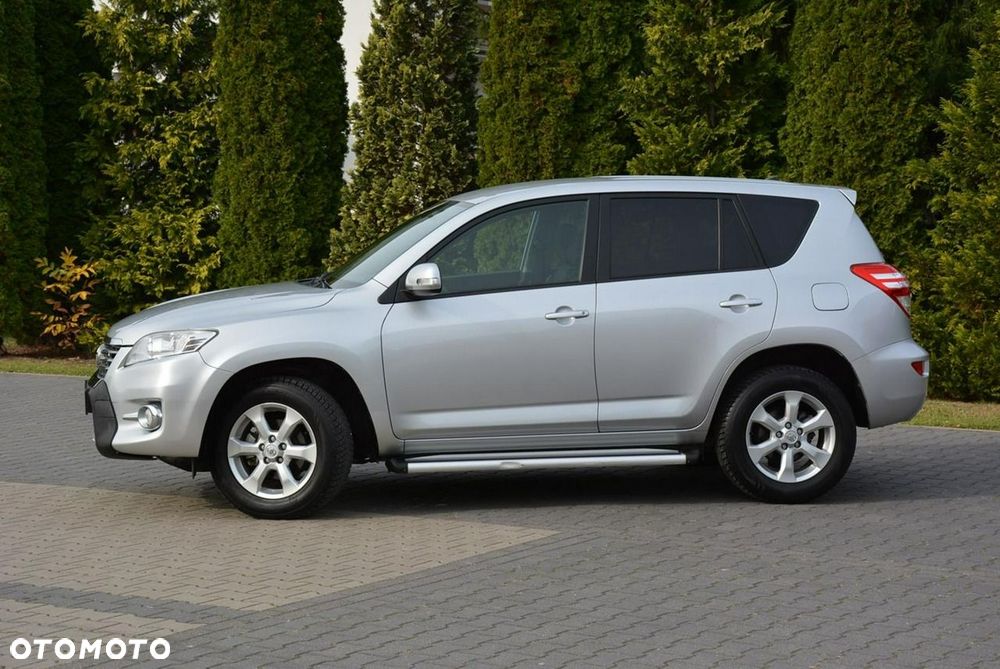 Toyota RAV4 2.0 VVT-i Sol - 4