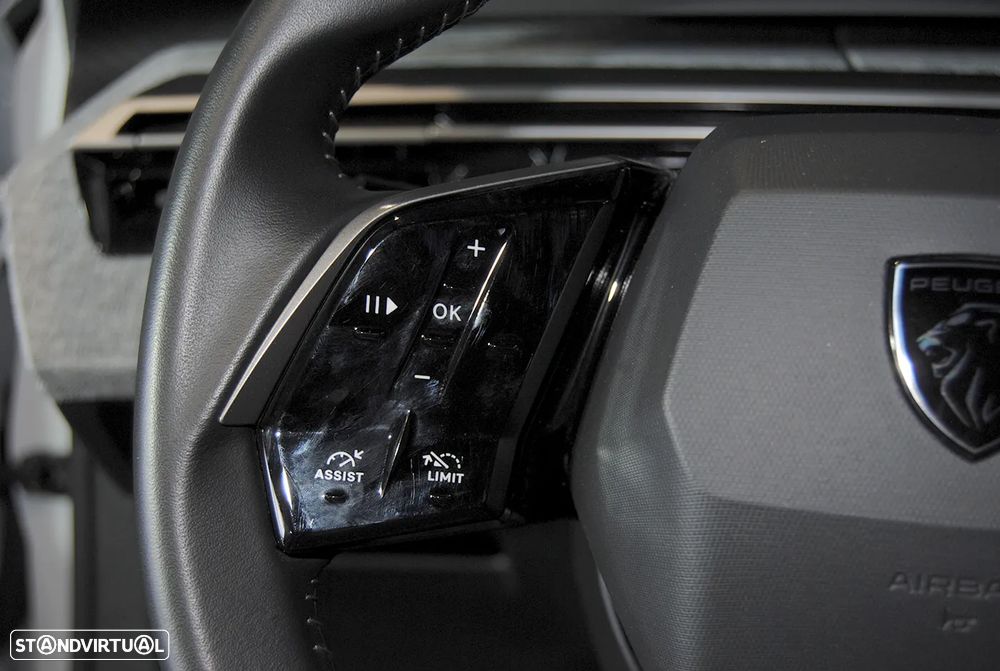 Peugeot 3008 1.2 Hybrid Allure e-DCS6 - 23
