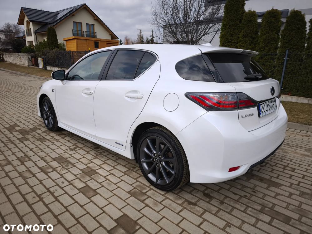 Lexus CT F SPORT - 14
