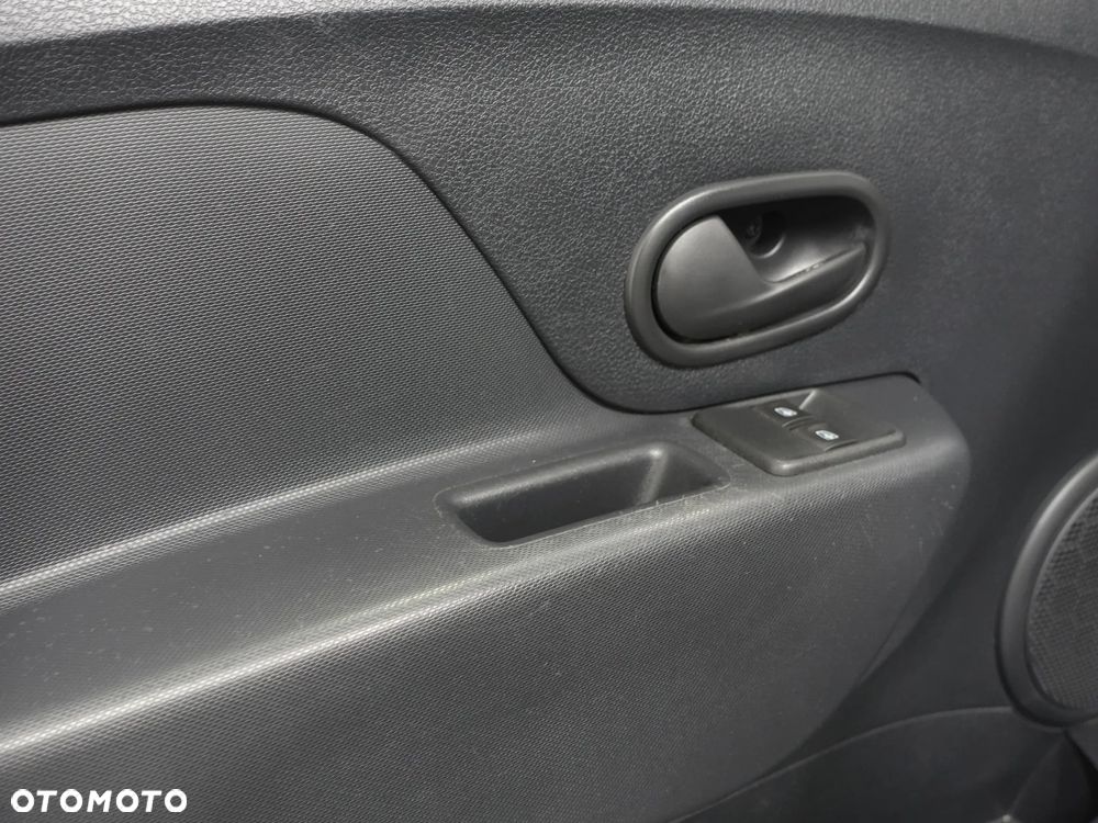 Dacia Sandero SCe 75 Essential - 19