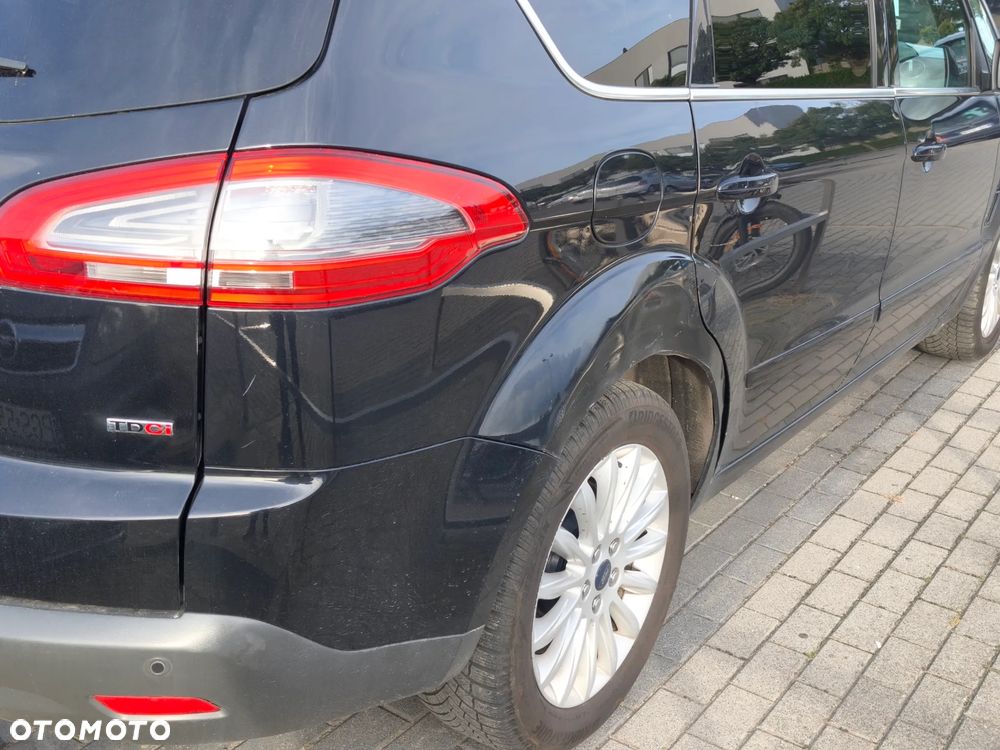 Ford S-Max 2010 photo 4
