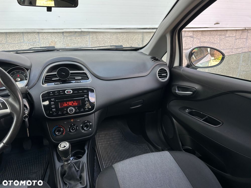 Fiat Punto 2012 - 20
