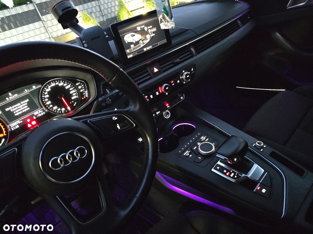Audi A4 Avant 2.0 TDI S tronic - 12