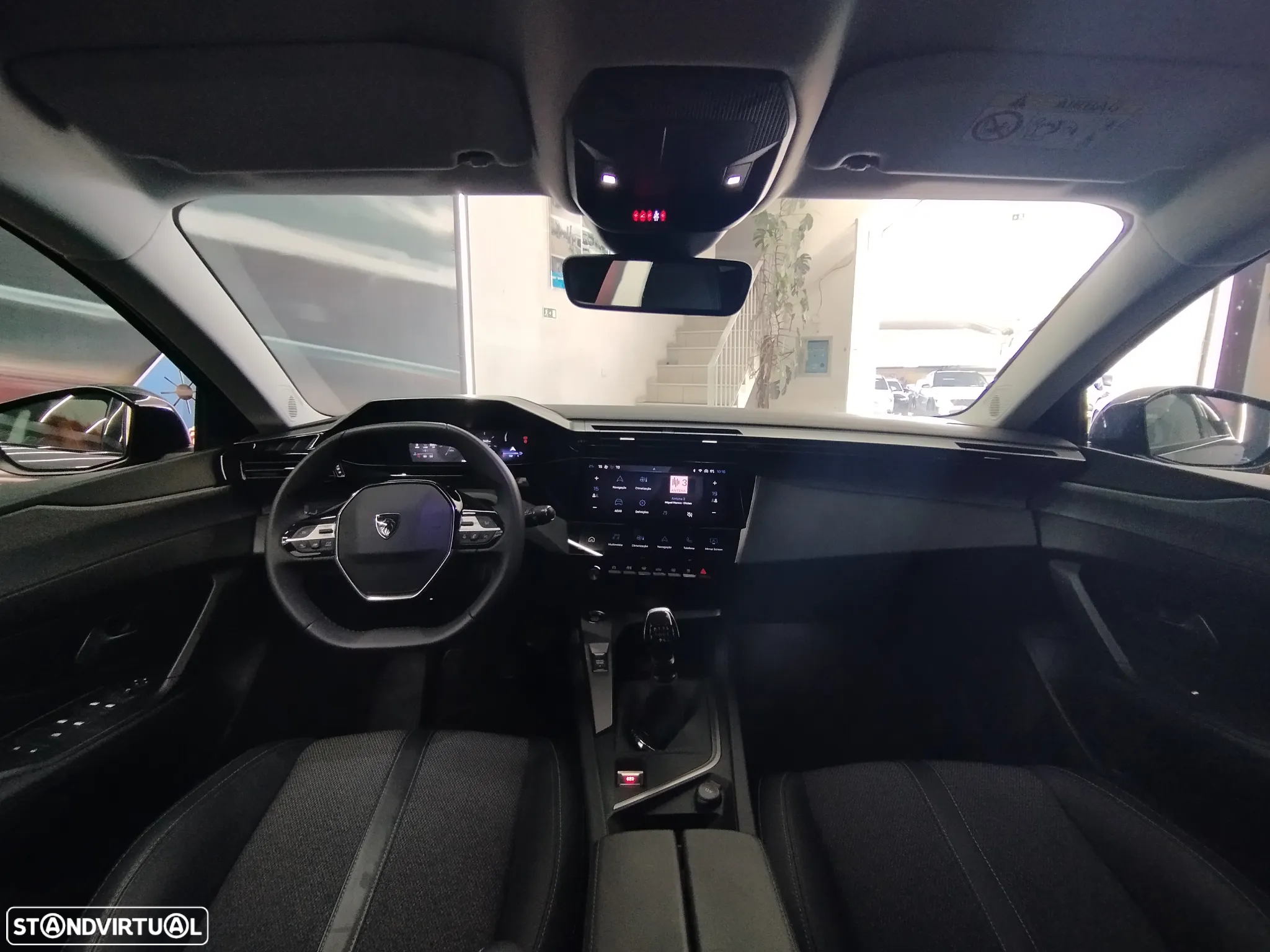 Peugeot 308 1.2 PureTech Allure Pack - 17