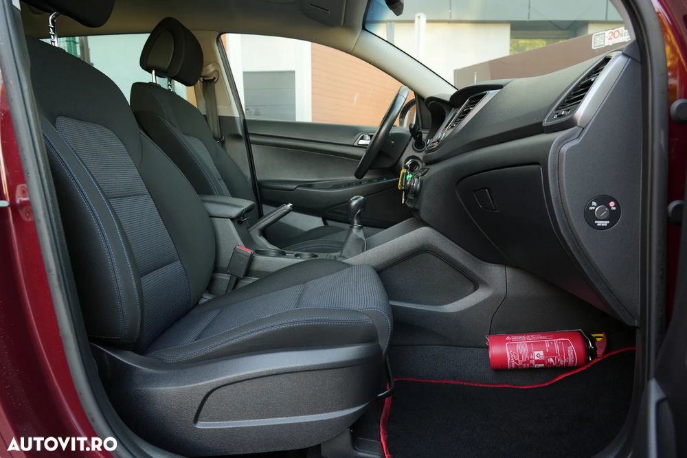 Hyundai Tucson 1.6 GDI 2WD 6MT ISG Style - 8