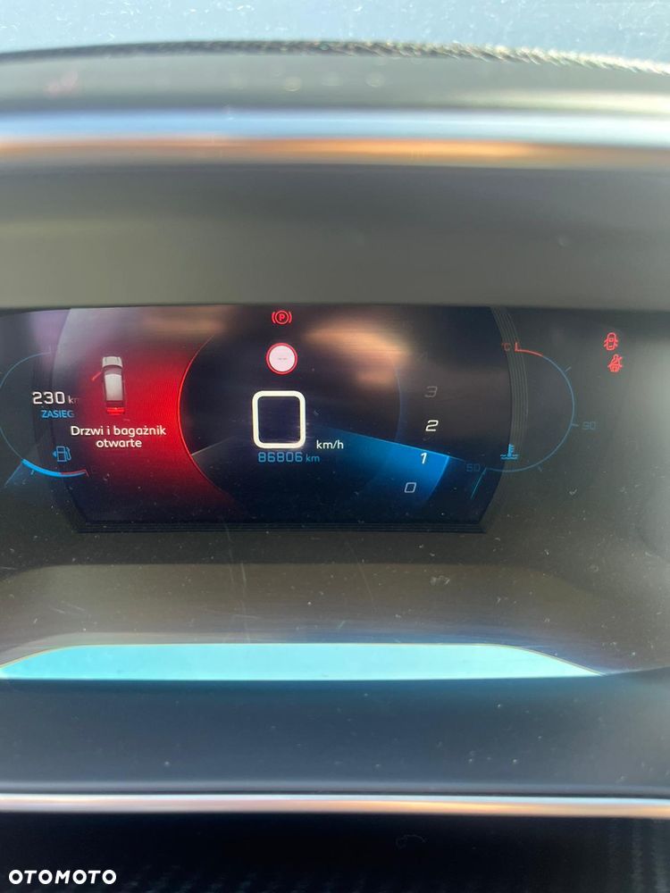 Peugeot 208 1.2 PureTech Allure S&S - 6