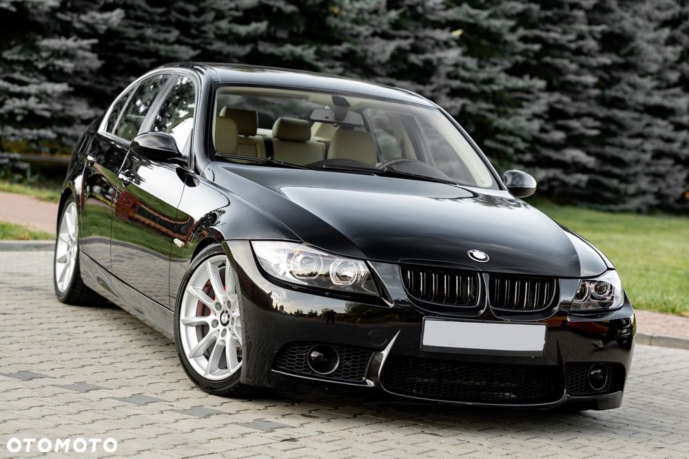 BMW Seria 3 325i - 4