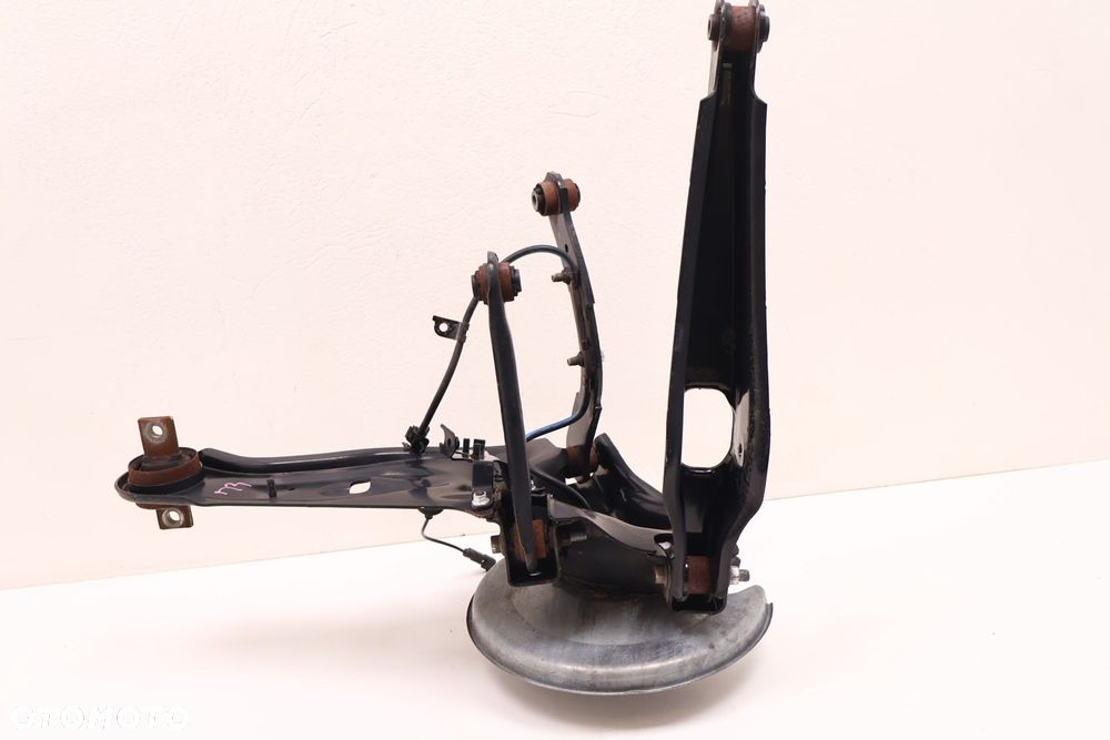 MITSUBISHI ECLIPSE CROSS 1.5T PIASTA ZWROTNICA PRAWA TYŁ - 7