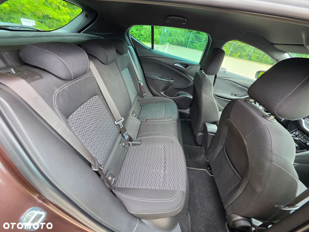 Opel Astra 1.6 D (CDTI) Innovation - 6