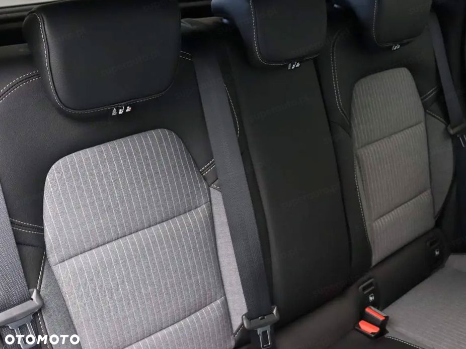 Renault Clio - 10